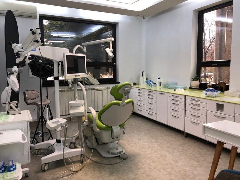 Bucuresti central, inchiriez clinica dentara